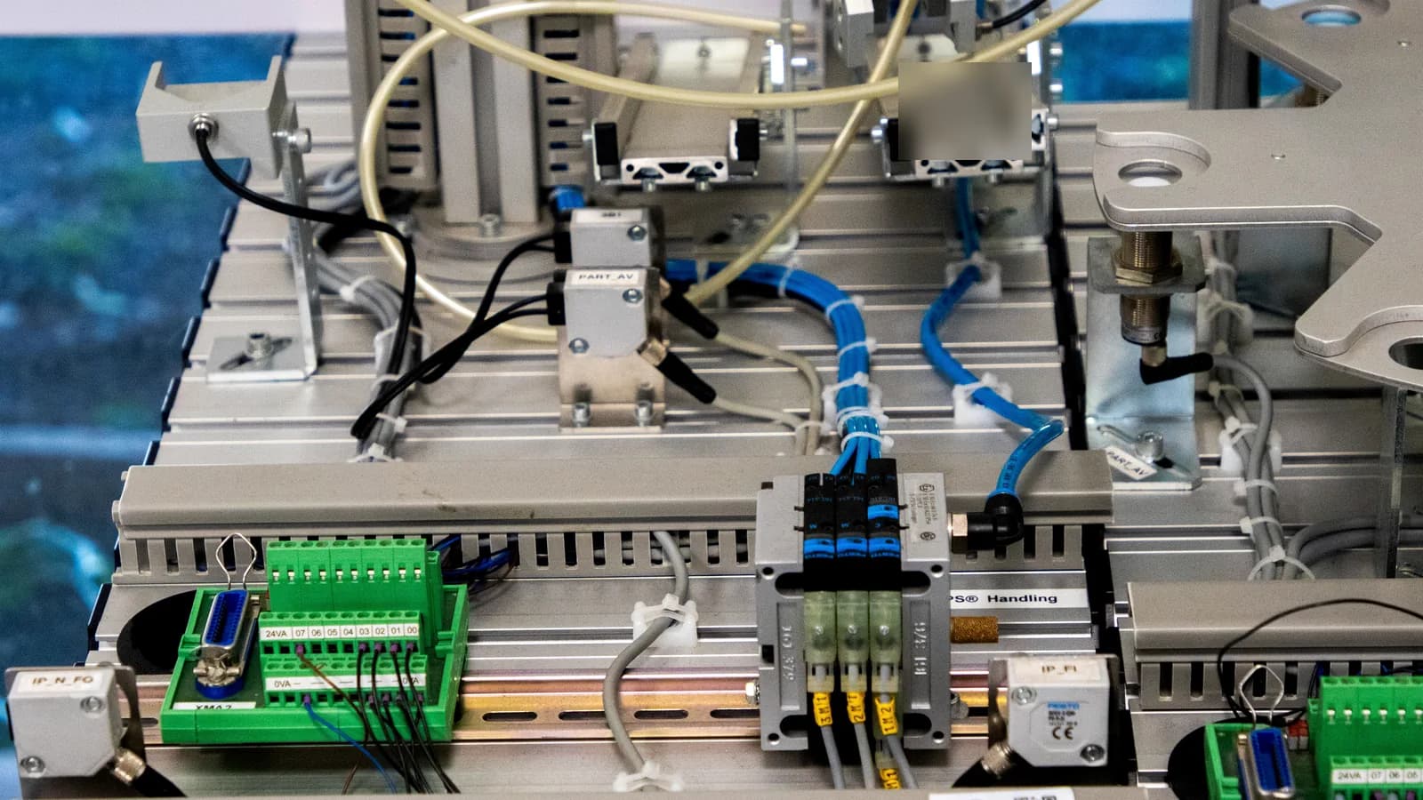 Electrical wiring and automation components for machinery service review